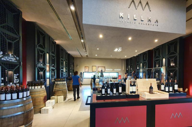 bodega-salentein-wine-tour-premium-tasting-4-c-10