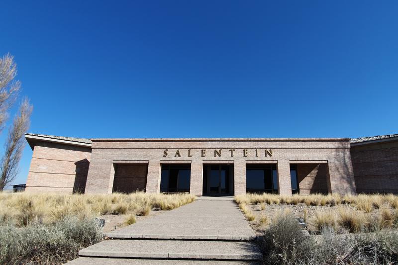 bodega-salentein-wine-tour-premium-tasting-4-c-3