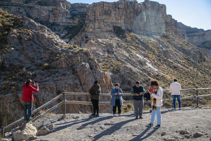 atuel-canyon-sightseeing-bilingual-tour-3