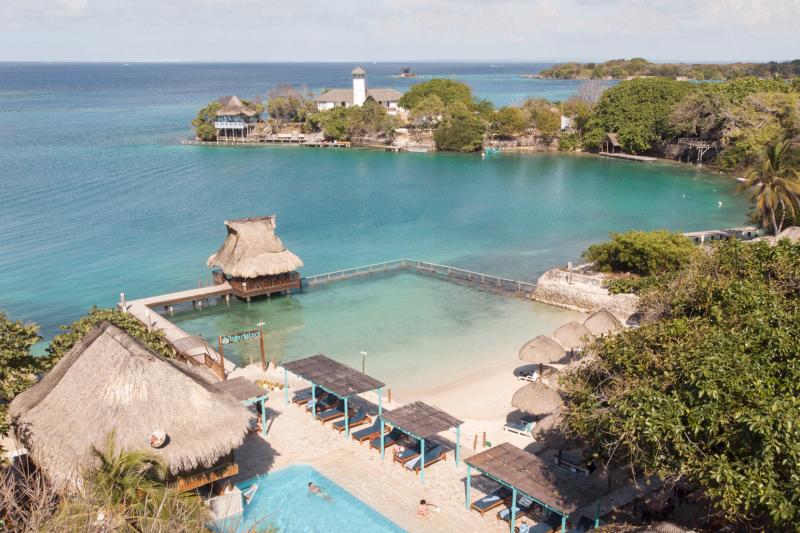 cartagena-rosario-islands-day-trip-to-isla-del-so-5