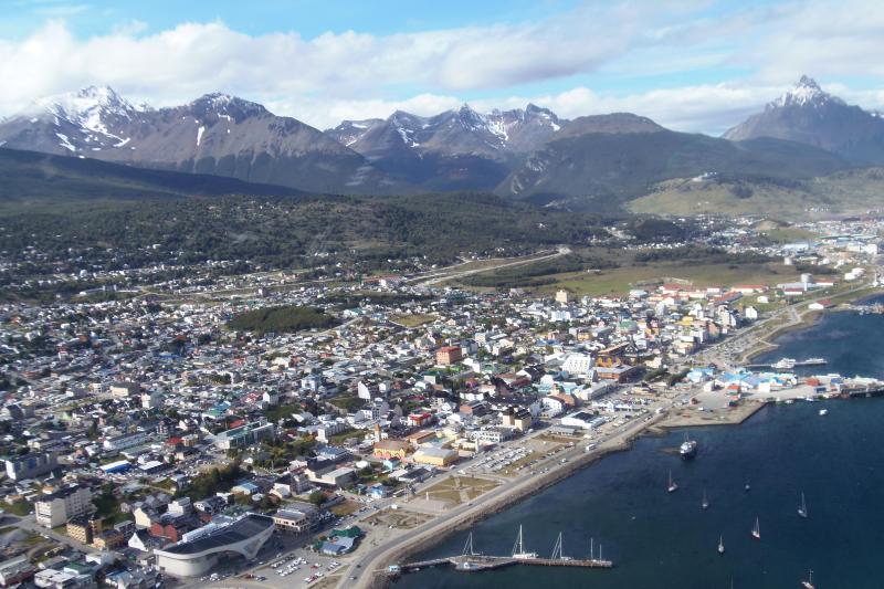 ushuaia-city-helicopter-ride-3