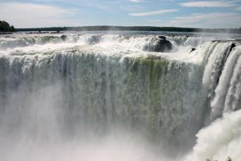 Small Group Iguazu Falls Argentina Side