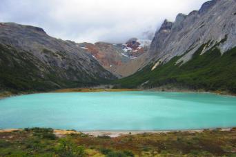 Laguna Esmeralda Trekking