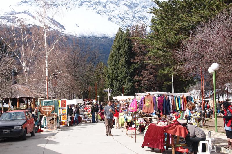 full-day-el-bolson-sightseeing-tour-2