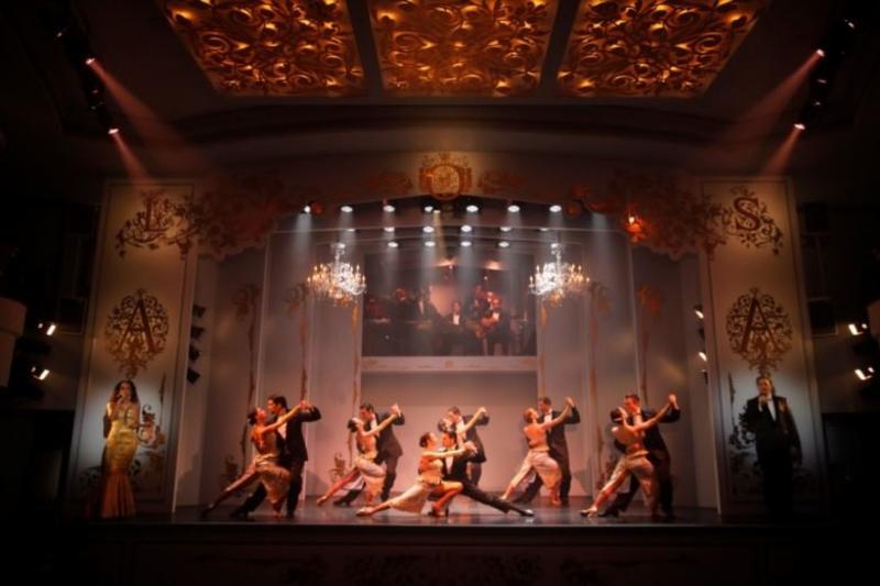 cafe-de-los-angelitos-vip-dinner-tango-show-4