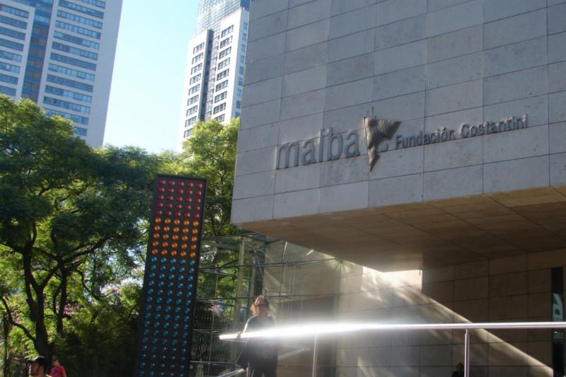 personalities-of-buenos-aires-evita-and-borges-6