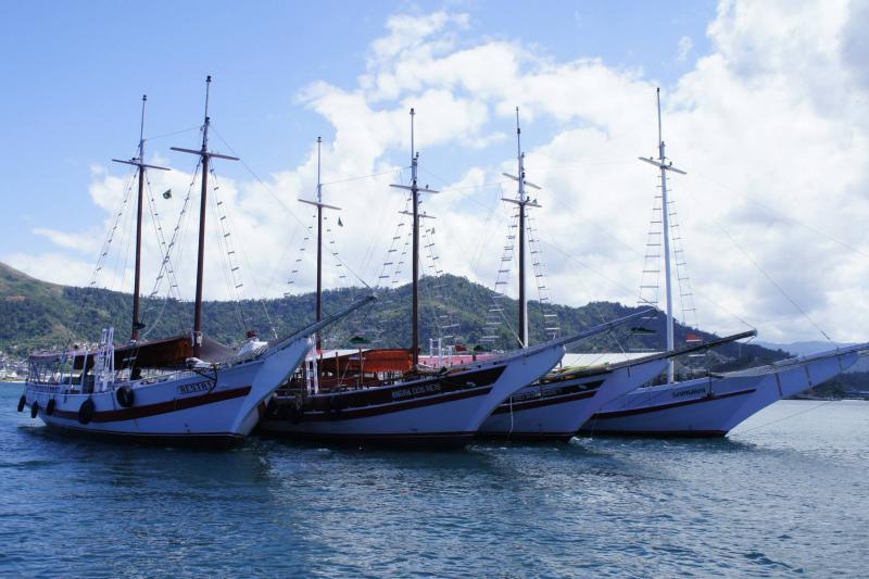 angra-dos-reis-day-trip-with-boat-tour-1