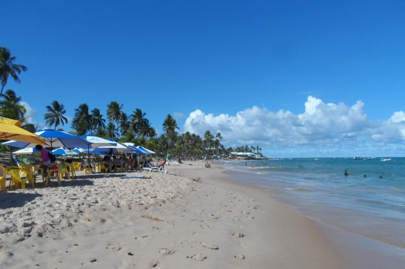 praia-do-forte-guarajuba-beach-day-trip-5