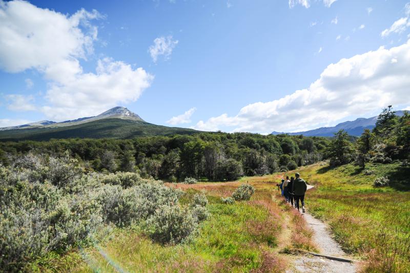 ushuaia-national-park-with-trekking-canoes-2