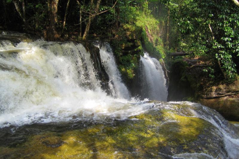 presidente-figueiredo-waterfalls-4