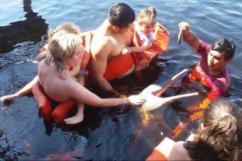 Amazon Dolphins Day Tour