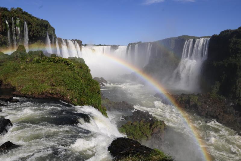 iguazu-falls-private-day-trip-from-buenos-aires-3