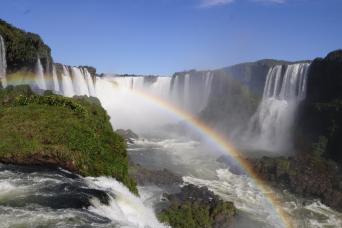 Argentina Iguazu Falls Tour & Boat Ride
