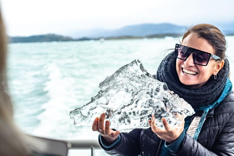 full-day-glacier-cruise-from-el-calafate-3