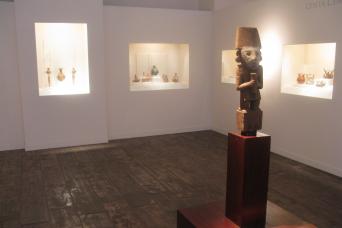 Larco Museum Night Tour with gourmet dinner