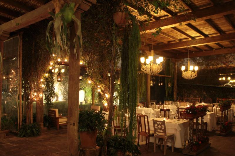 larco-museum-night-tour-with-gourmet-dinner-6