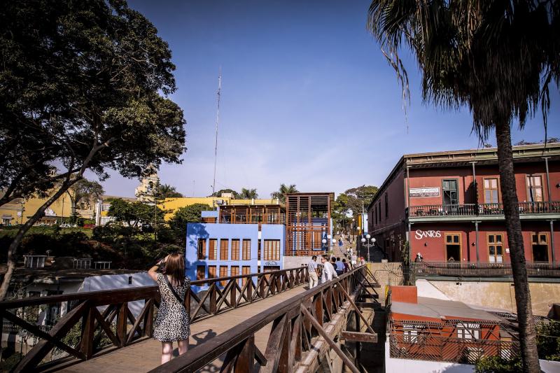 tour-to-barranco-and-temple-of-pachacamac-10