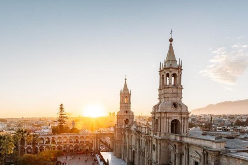 arequipa-city-tour-and-santa-catalina-monastery-1