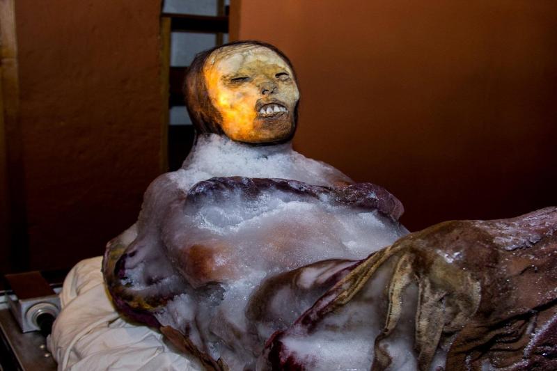 arequipa-walking-city-tour-and-juanita-mummy-1
