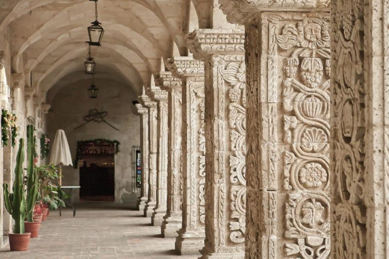 arequipa-walking-city-tour-and-juanita-mummy-2