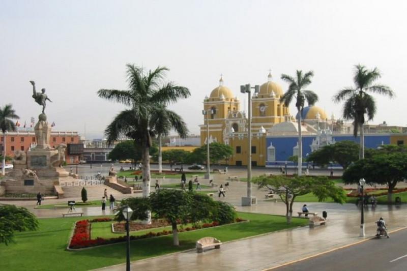 trujillo-city-tour-archaeological-museum-3