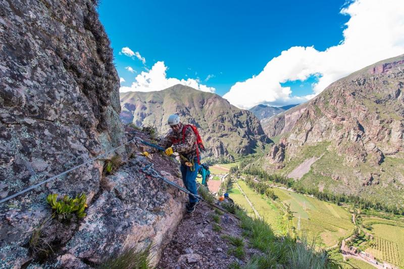 via-ferrata-zipline-with-box-lunch-1