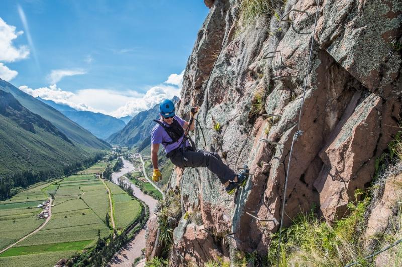 via-ferrata-zipline-with-box-lunch-2