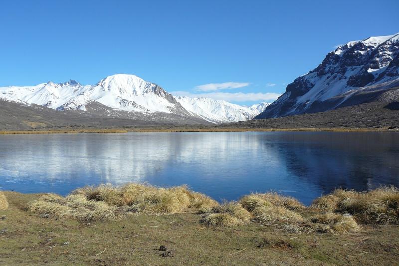 trekking-in-aconcagua-provincial-park-in-mendoza-4