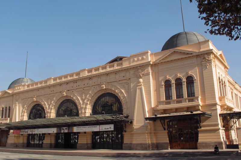 7-day-trip-santiago-and-easter-island-2