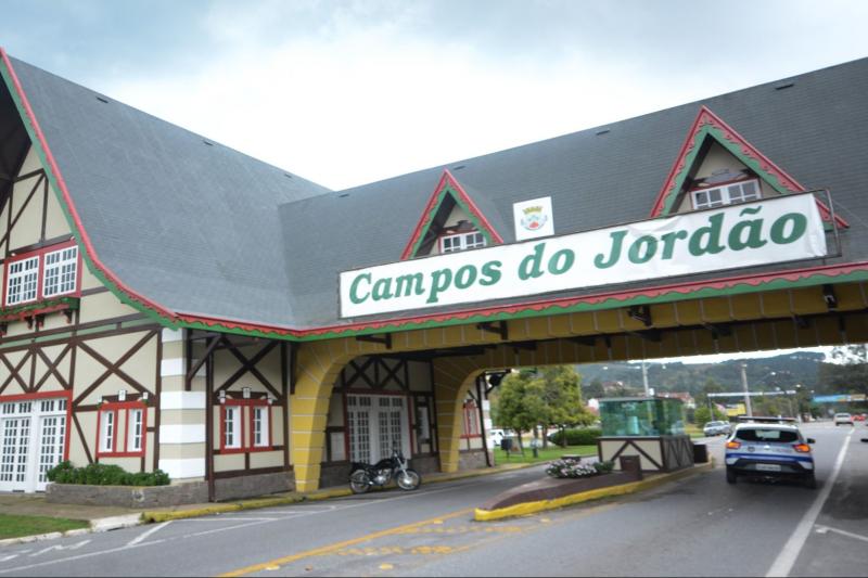 city-tour-in-campos-do-jordao-the-brazilian-switze-4