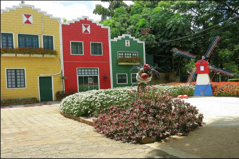 holambra-city-tour-the-flowers-city-in-sao-paulo-3