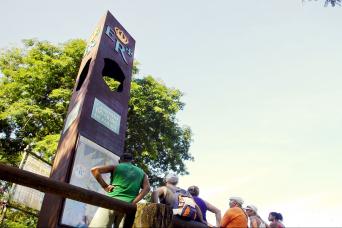 Walk Through Caminho Do Ouro From Paraty Cunha