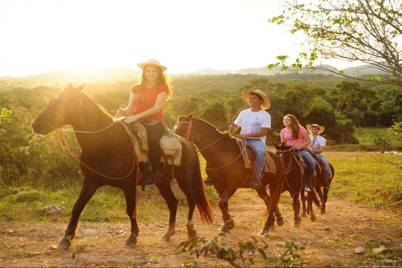horseback-riding-at-recanto-do-peao-2