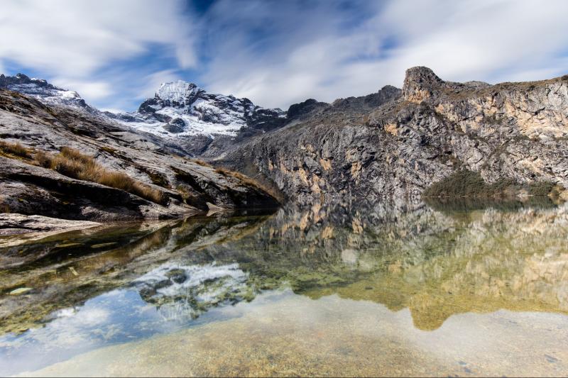 lake-churup-at-the-huascaran-national-park-3