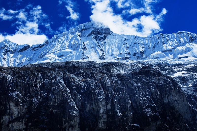 lake-69-trek-day-tour-white-mountain-range-6