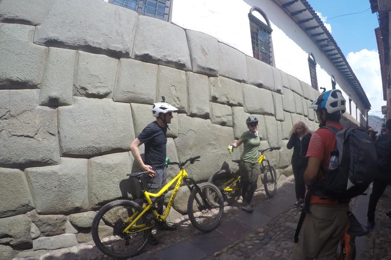 cusco-city-mountain-bike-tour-2