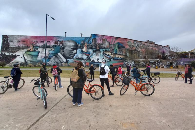 street-art-bike-tour-in-la-boca-and-barracas-5