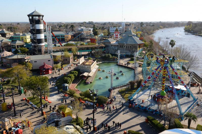 parque-de-la-costa-amusement-park-1