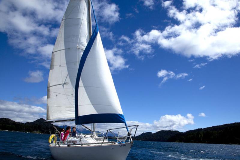 bariloche-sailing-trip-1
