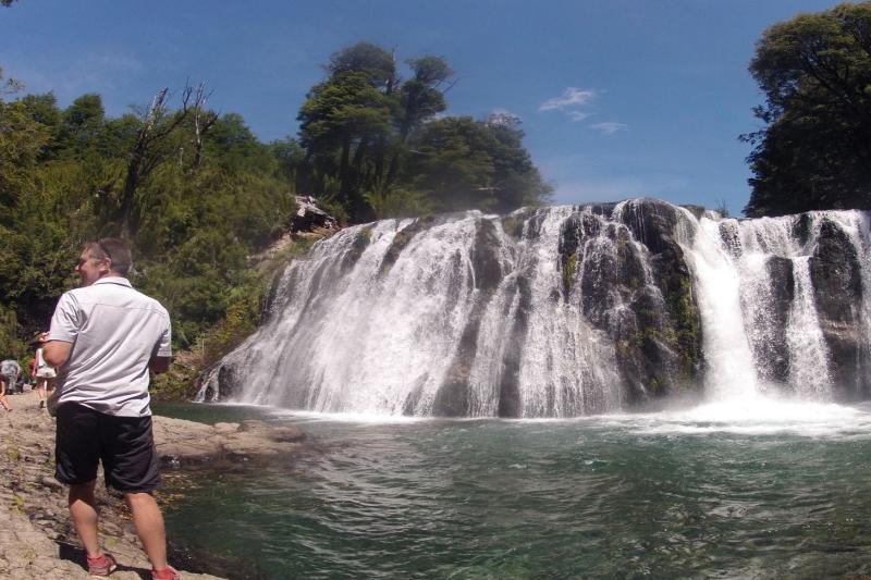 private-manso-river-lakes-and-waterfalls-tour-4