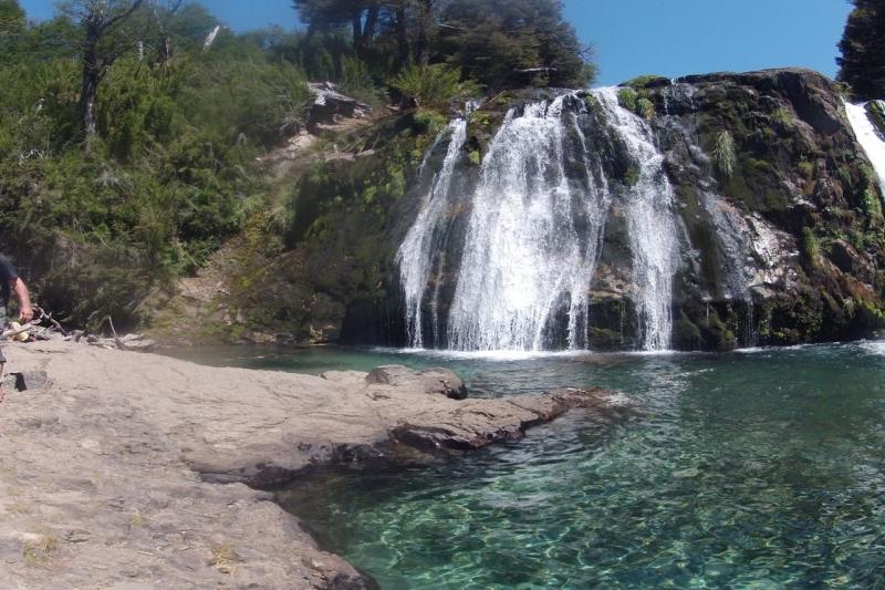 private-manso-river-lakes-and-waterfalls-tour-6
