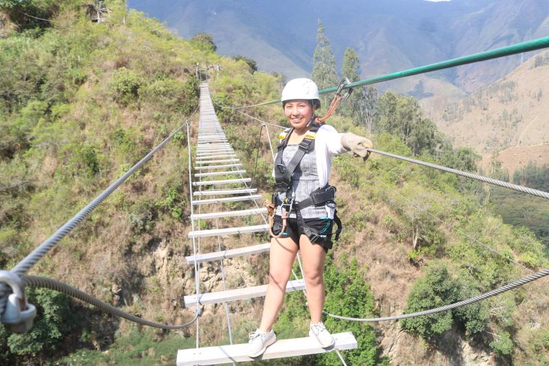 zipline-at-santa-teresa-machu-picchu-6