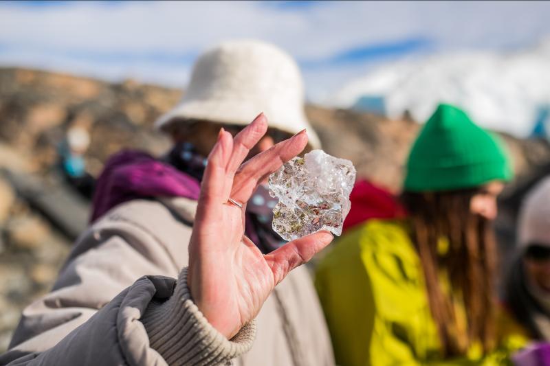 blue-safari-perito-moreno-glacier-with-navigation-4