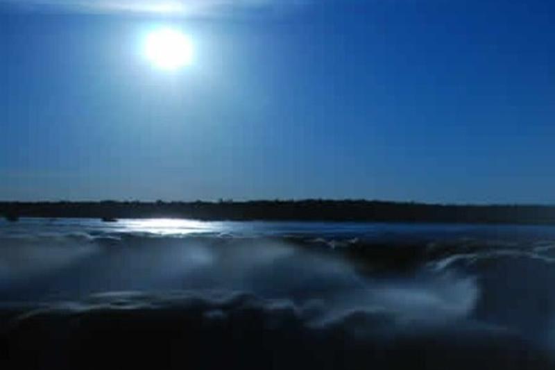 full-moon-experience-at-iguazu-falls-4