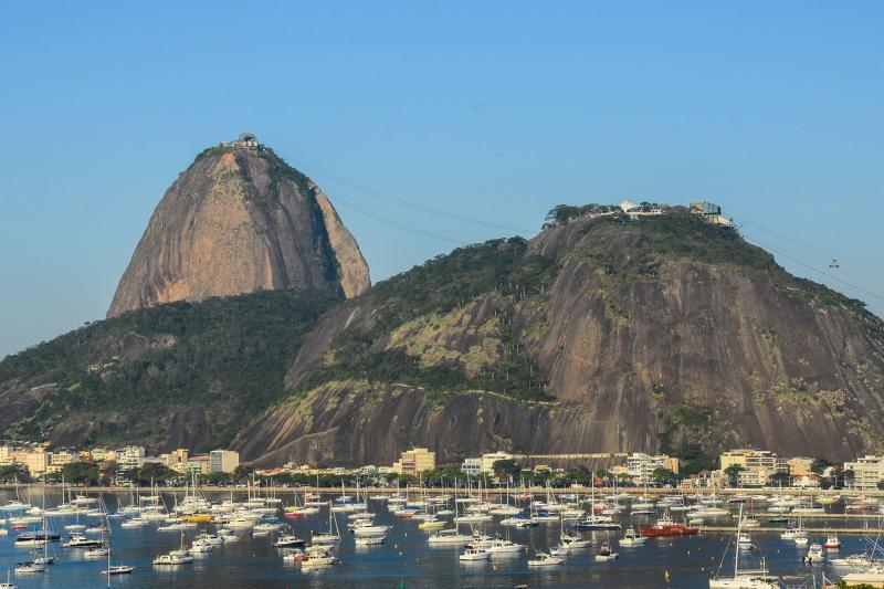 sugar-loaf-rio-beaches-tour-4