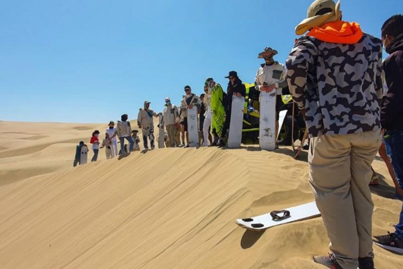 paracas-huacachina-oasis-full-day-tour-from-lima-2