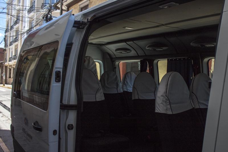 puno-bus-station-departure-transfer-city-hotels-1