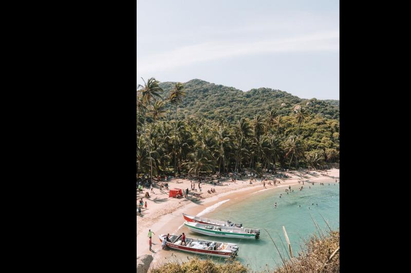 tayrona-park-group-tour-to-cabo-san-juan-foreigne-2