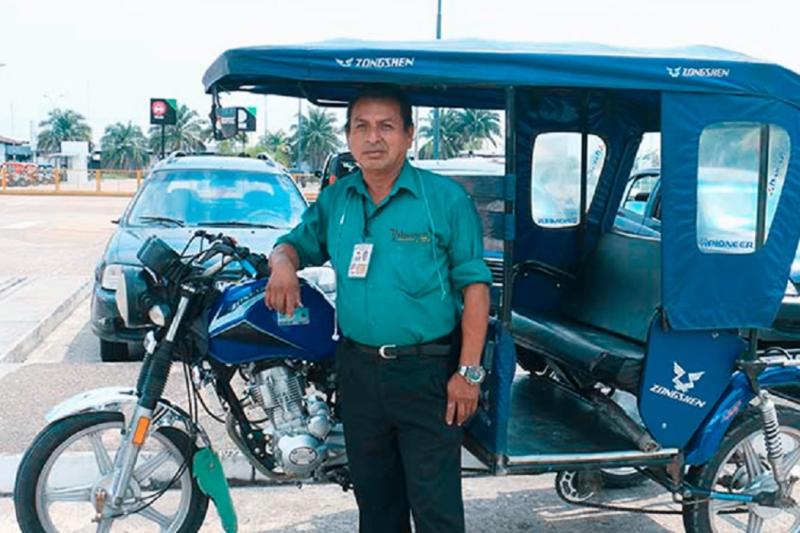 iquitos-airport-departure-transfer-in-tuk-tuk-2