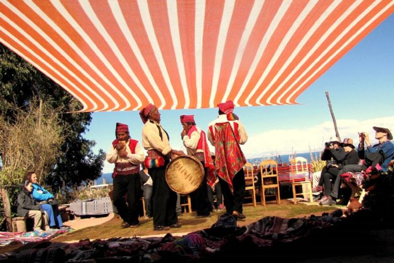 uros-and-taquile-islands-full-day-tour-with-speedb-5